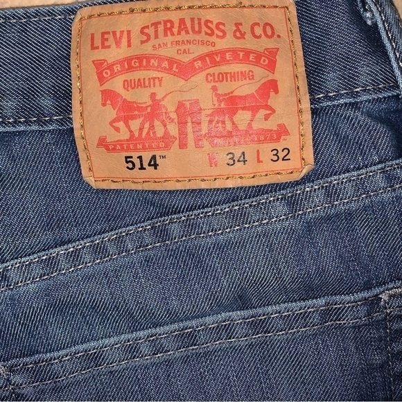 LEVI’S 514 Cut Off Jeans Waist 34 Unisex - Picture 3 of 5